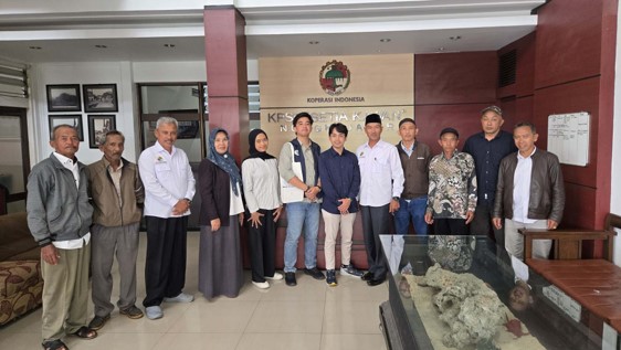 Penyusunan Feasibility Study​ untuk Yayasan Rumah Energi